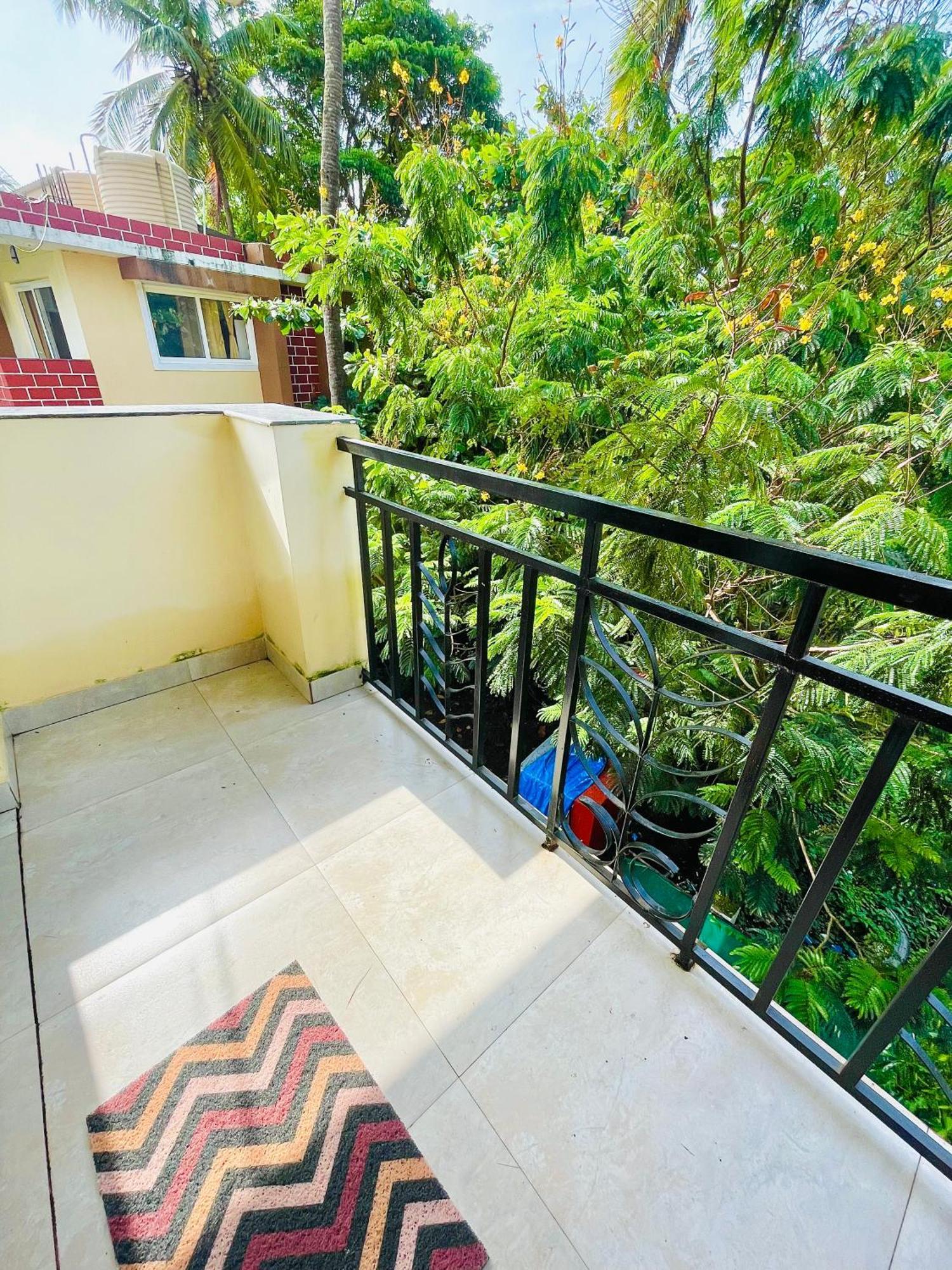 Sea Breeze 1 Bhk Apartment A12 Calangute,North Goa Nagoa Экстерьер фото